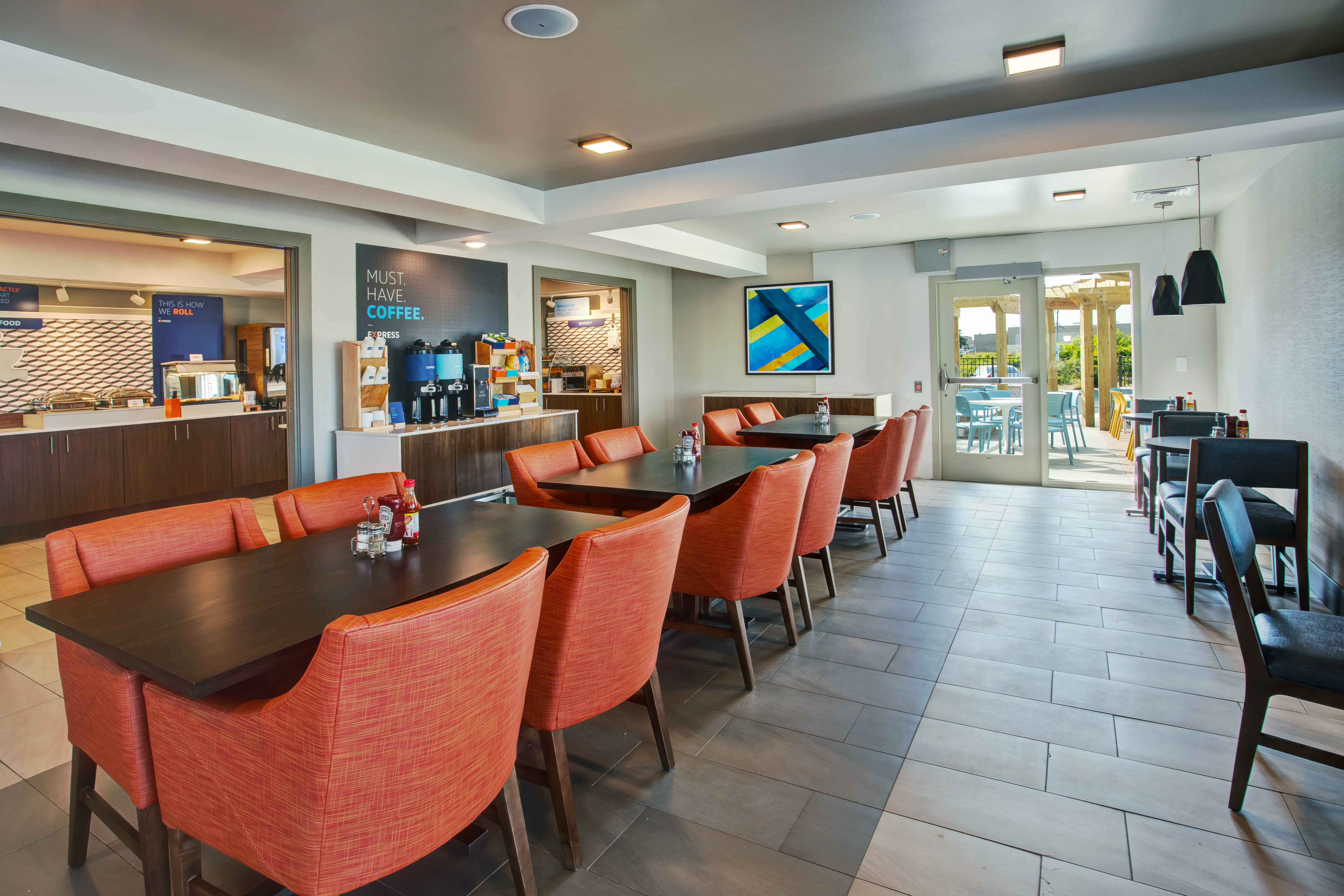 Holiday Inn Express Kitty Hawk Outer Banks 20/24