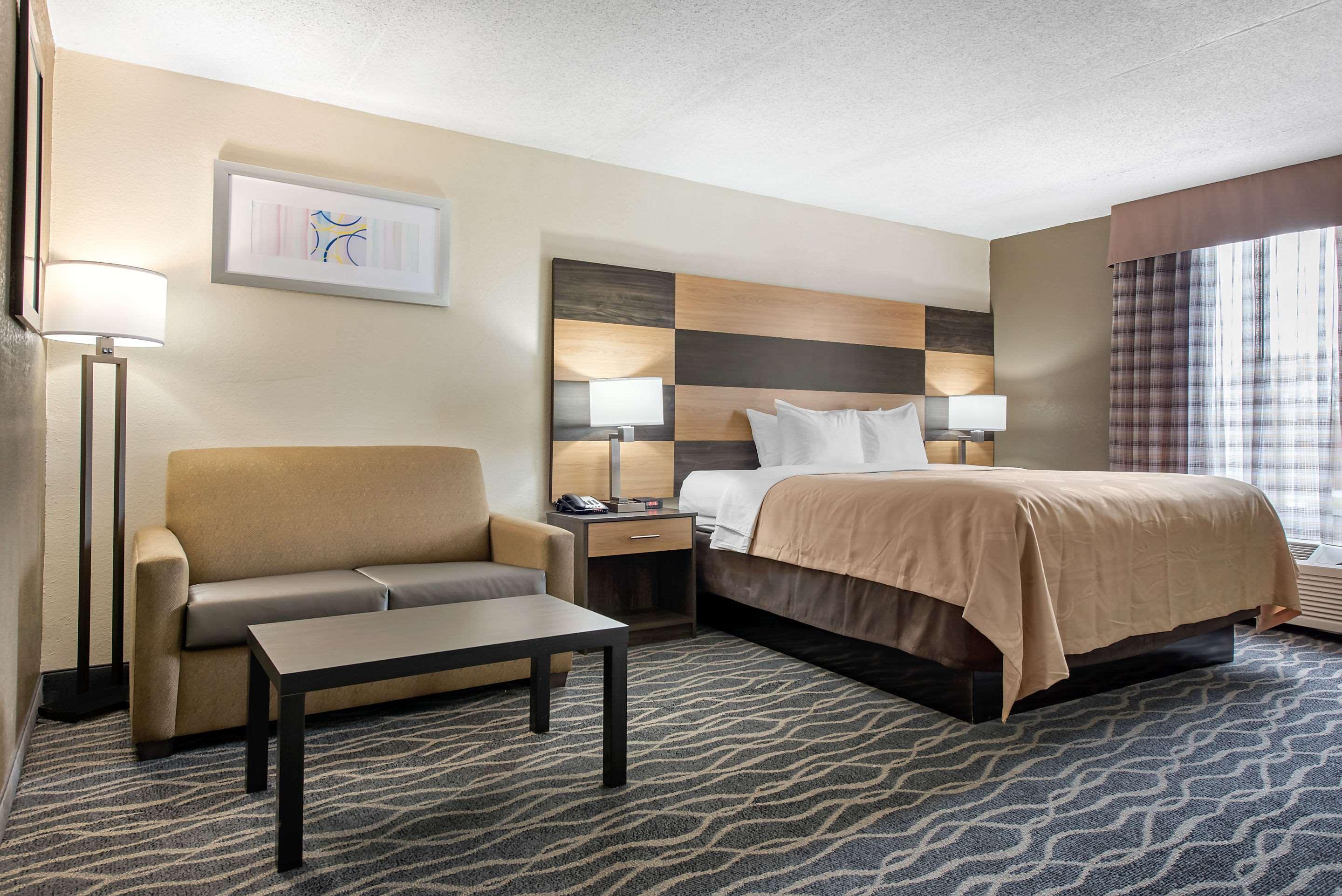 Upgrade, Suite, King Bed
