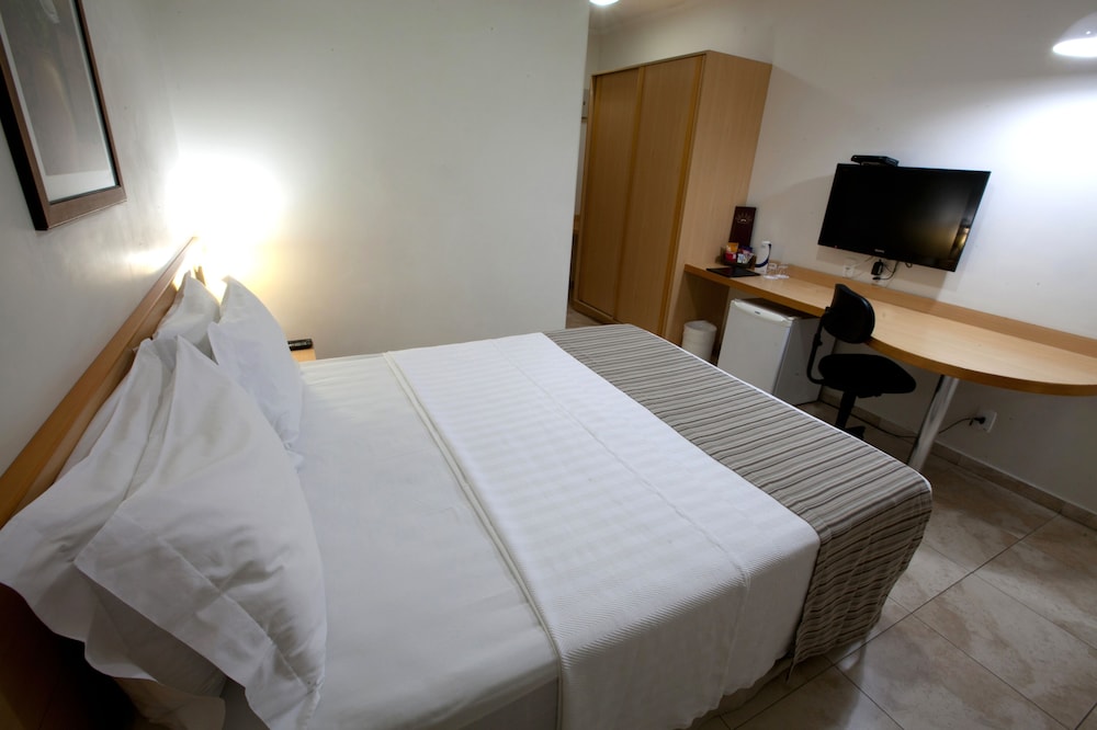 Oitis Hotel 15/63
