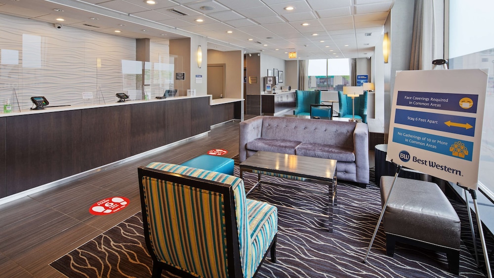 Best Western River North Hotel 6/48