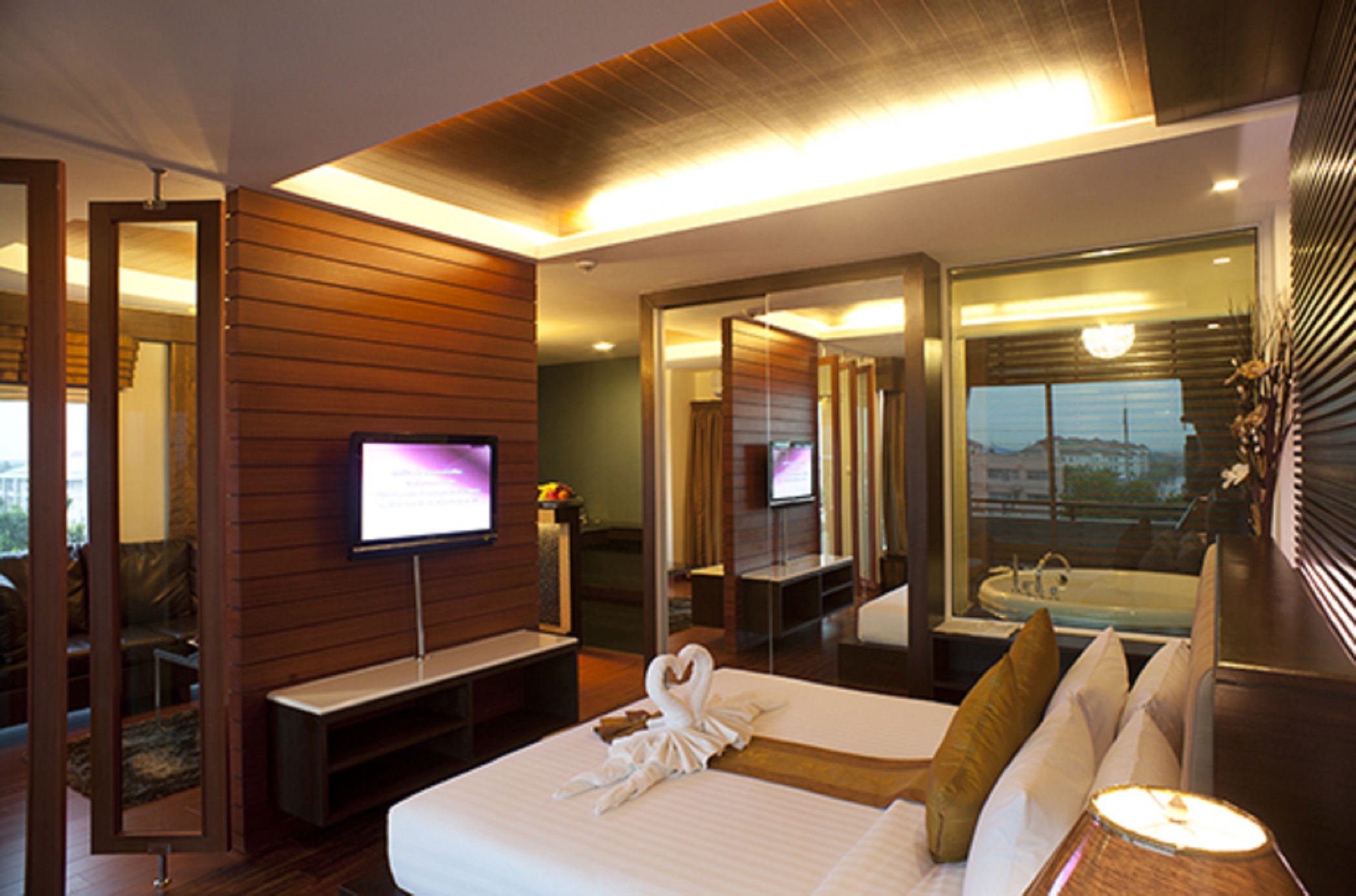 جناح، Suvarnabhumi Suite 2/3