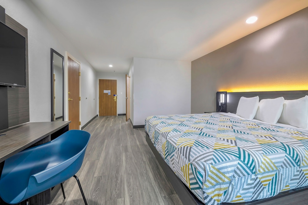 Motel6 Fort Worth, TX - Burleson 22/60