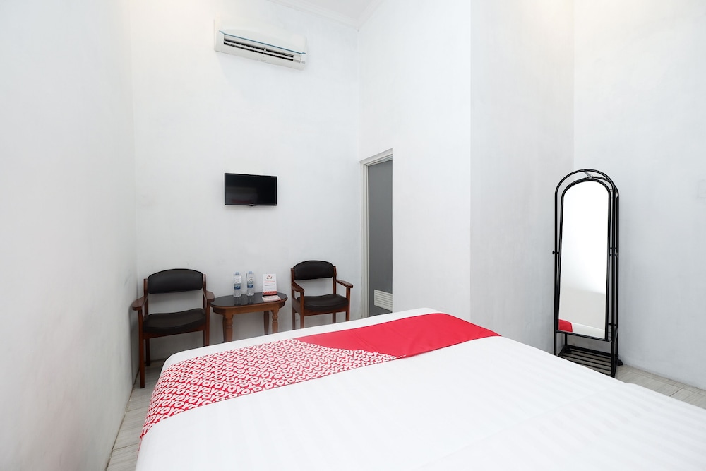 OYO 2055 Perdana Kasih 24/50