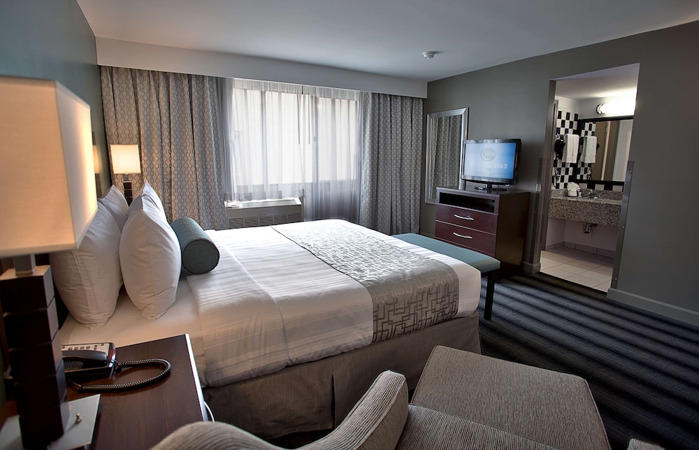 Best Western River North Hotel 7/48