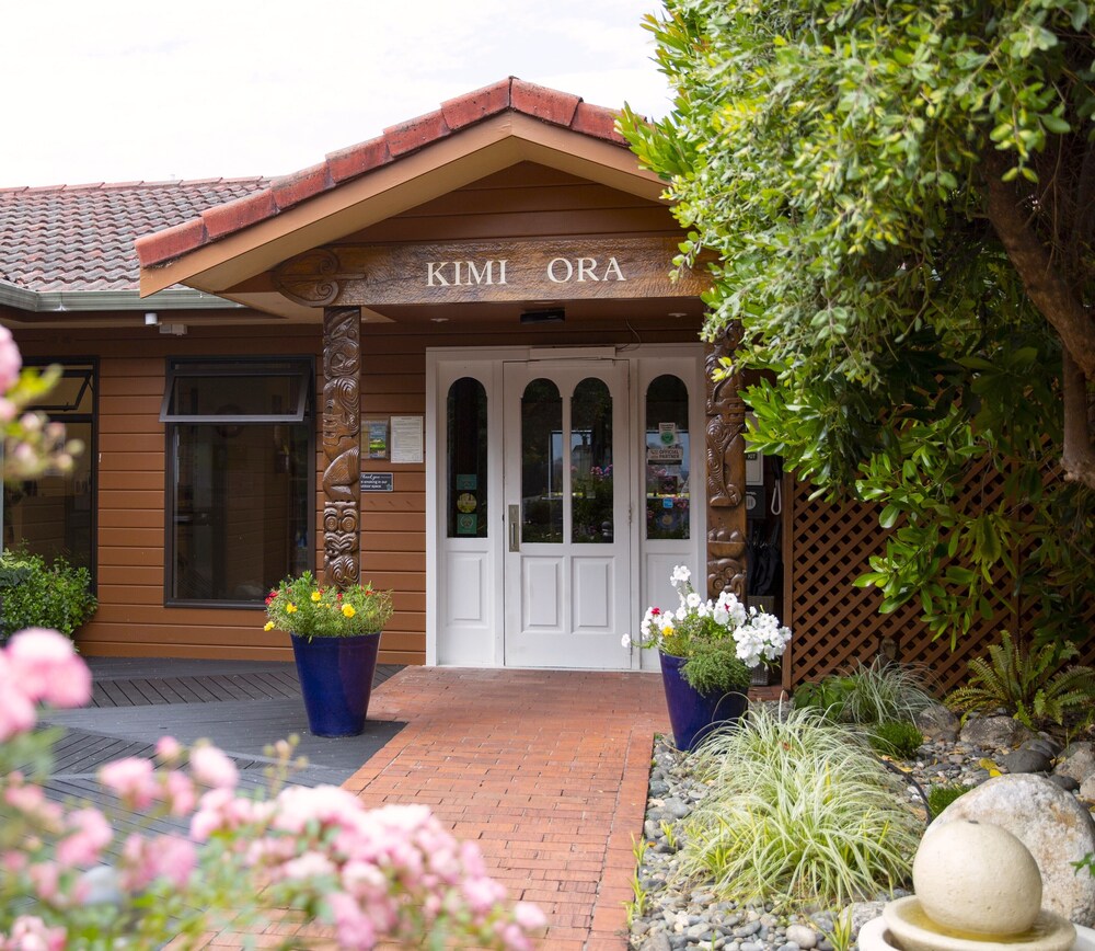 KIMI ORA ECO RESORT 2/70