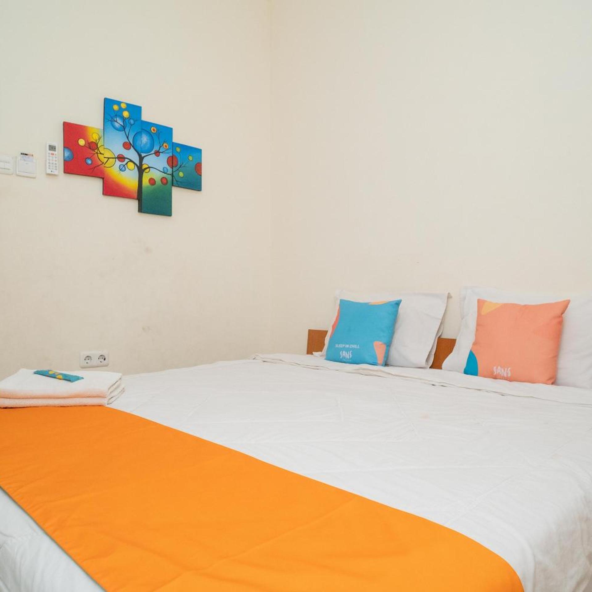 Sans Hotel Fif Fa Malang (ex OYO 3798 Fif fa Inn Pisang Kipas) 21/50