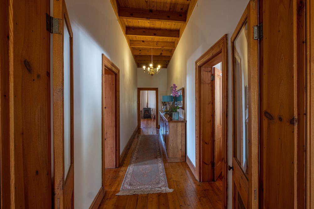Merindol Manor 20/50