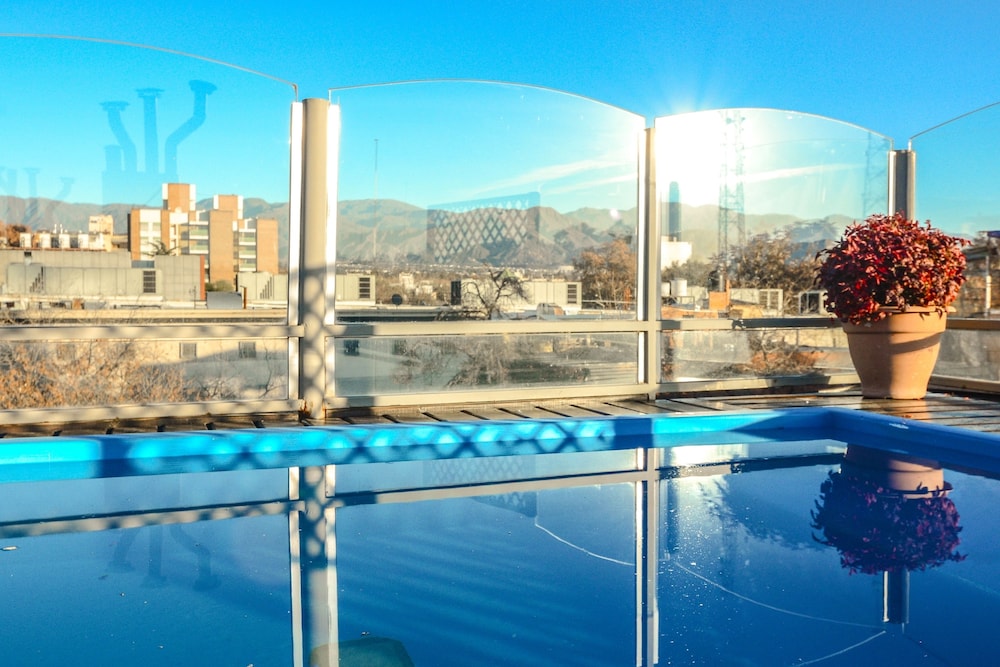 Portal Plaza Suites 27/50