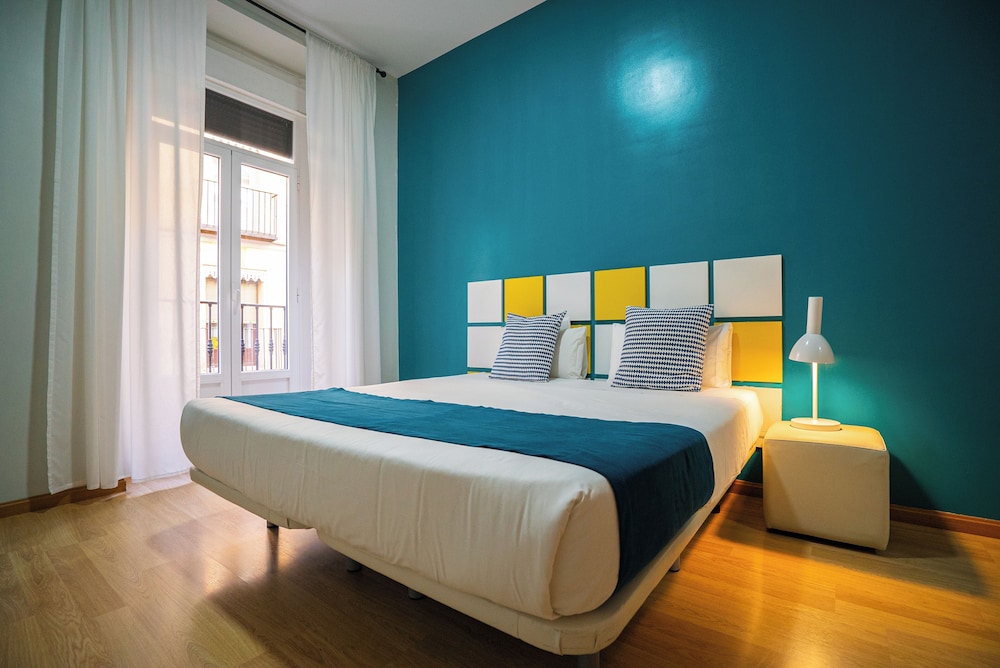 Smartr Madrid Chueca 12/50