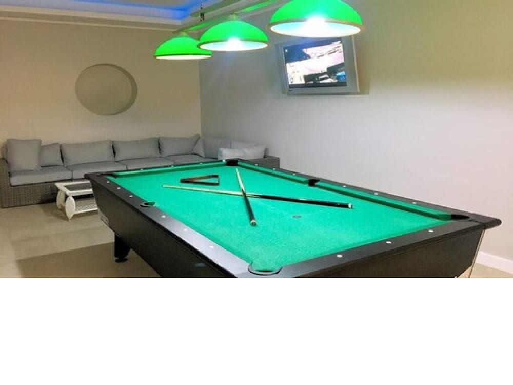 Business Faltom Hotel 50/56