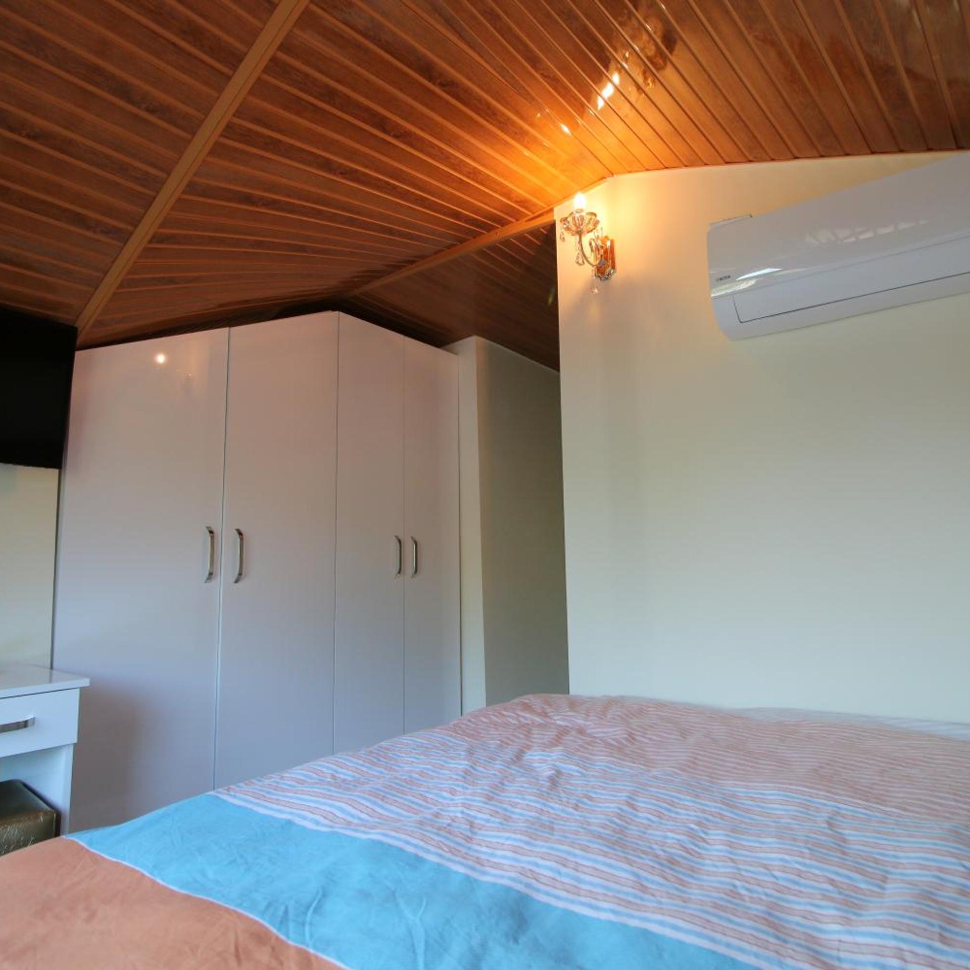Parus Hotel 24/50