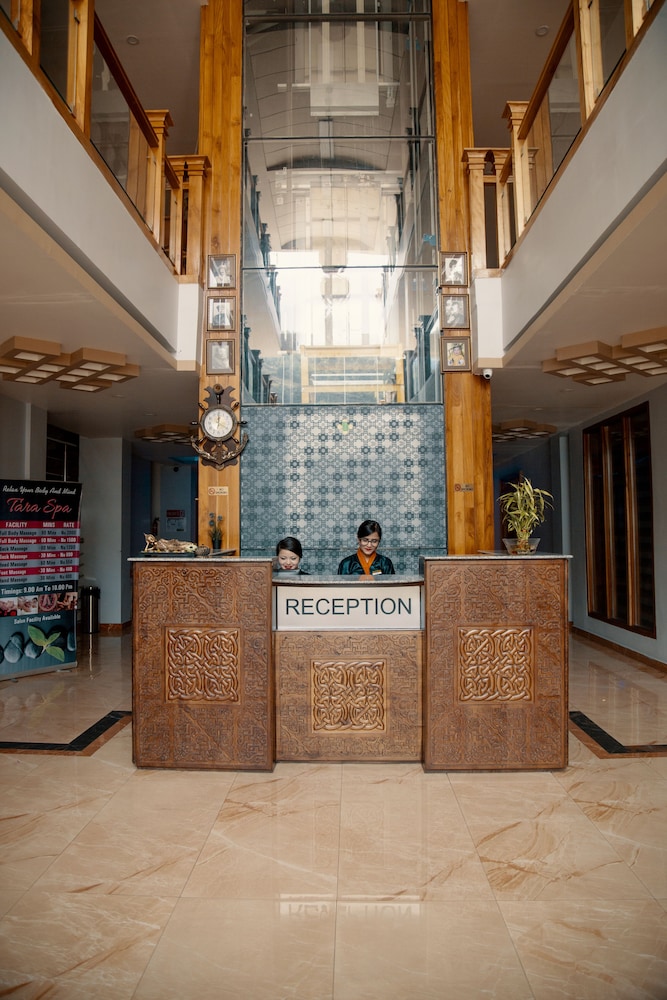 Tara Phendeyling Hotel 5/40