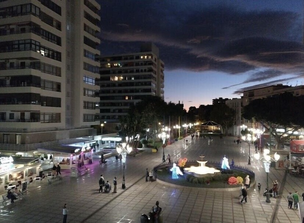 PUERTA DEL SOL TRM only adults 41/45