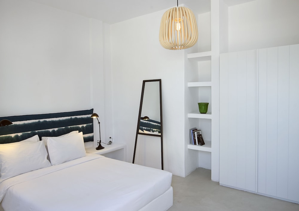 BELLONIAS VILLAS 12/50