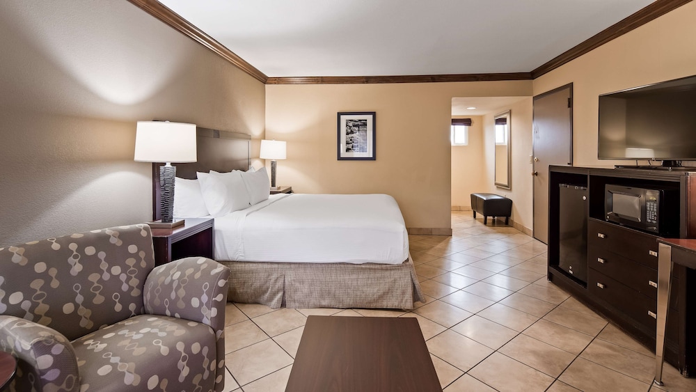 Best Western Plus Raton Hotel 24/43