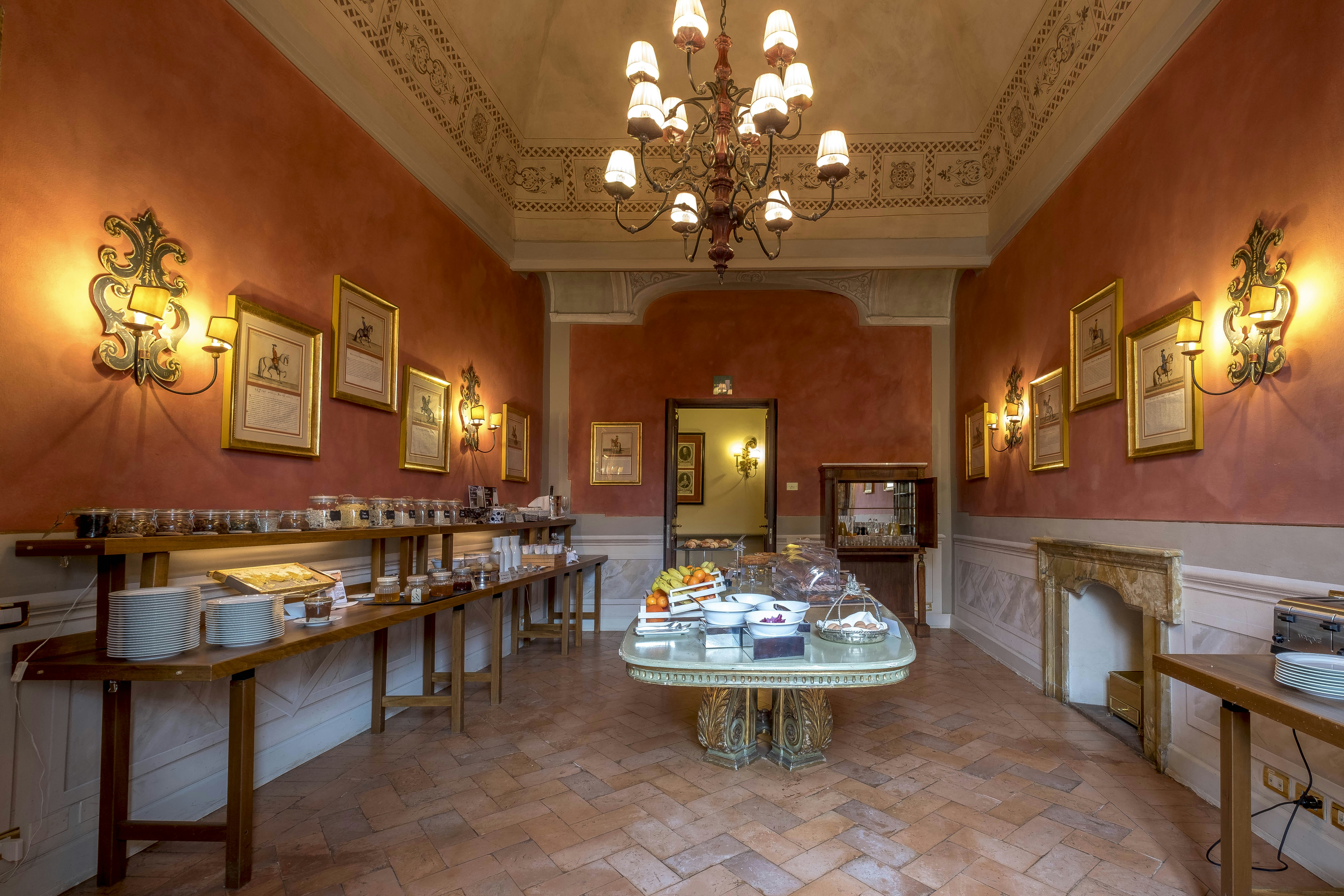 Grand Hotel Continental Starhotels 127/131
