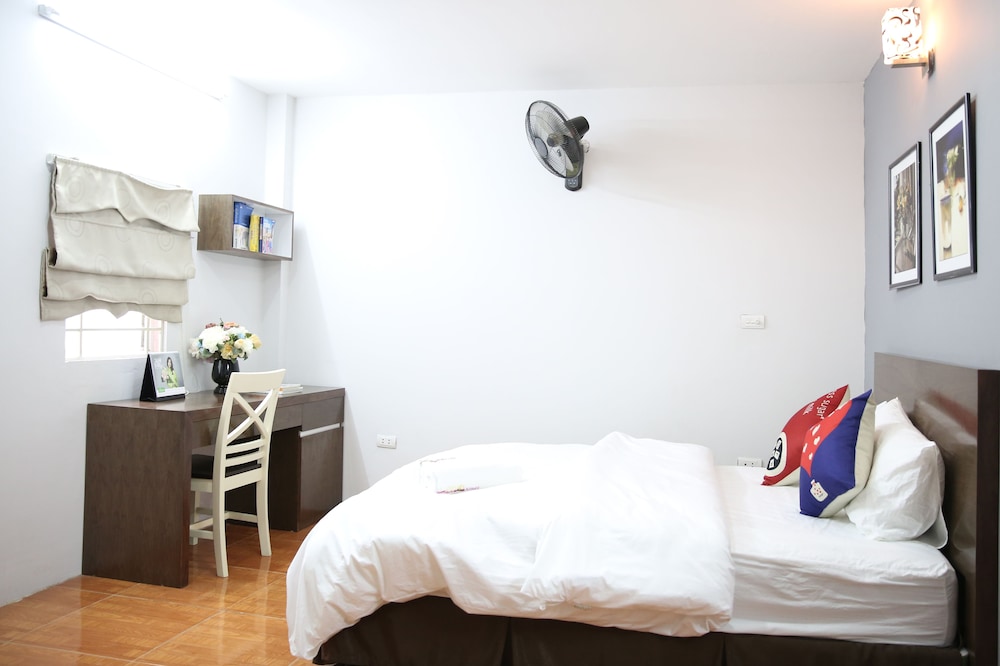 V - Studio Hotel Apartment 2 11/28