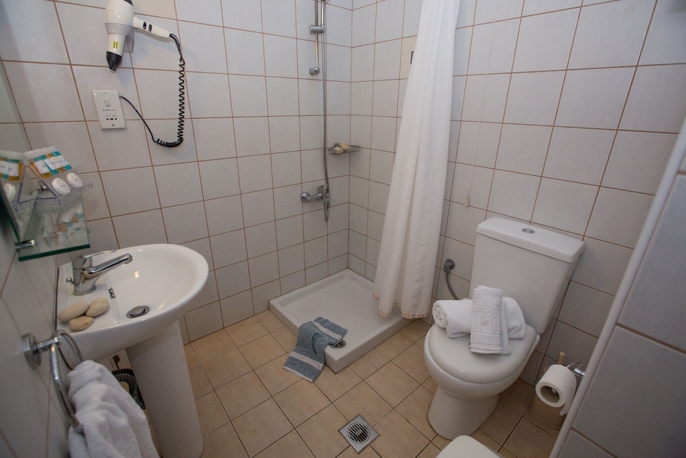 Mirabel City Center Hotel 48/50