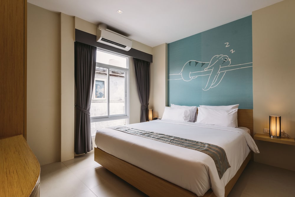 SUPERIOR, DOUBLE BED