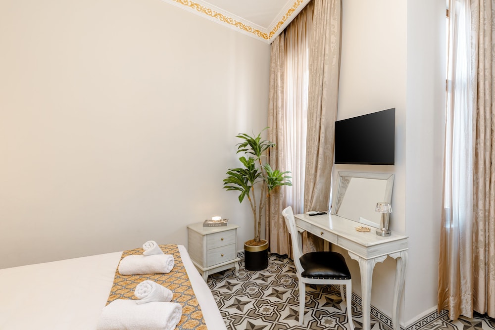 Felicity Palace Sirkeci 36/47