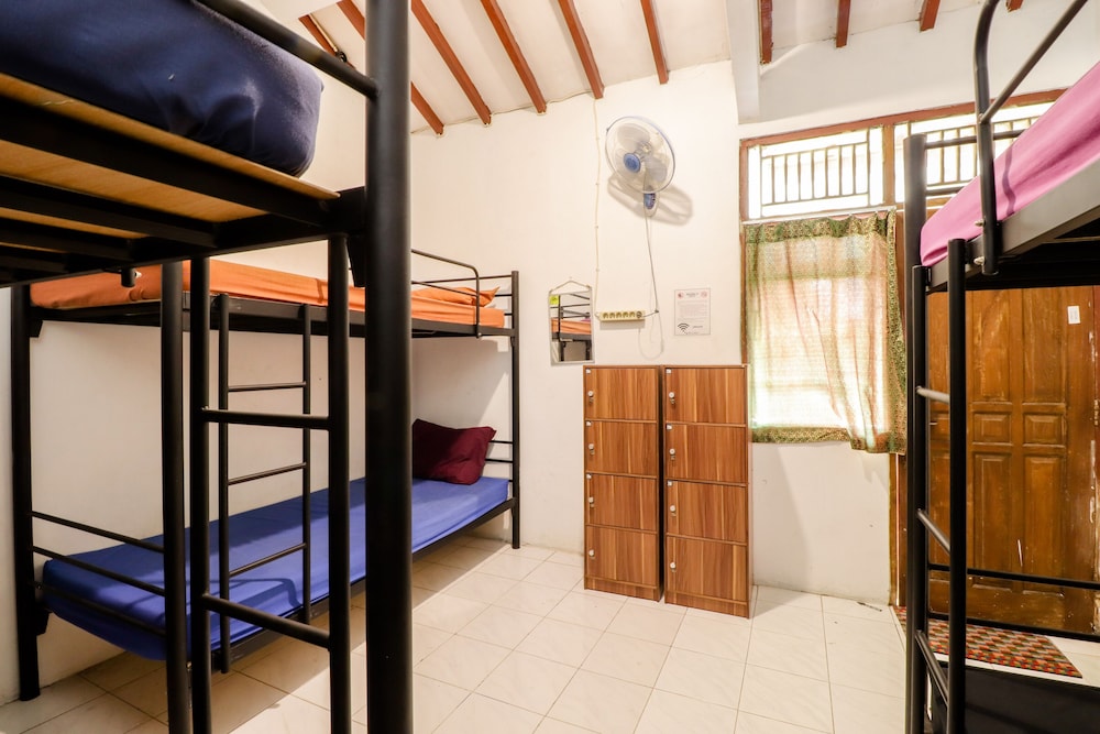 Arjuna 31 Homestay 31/41