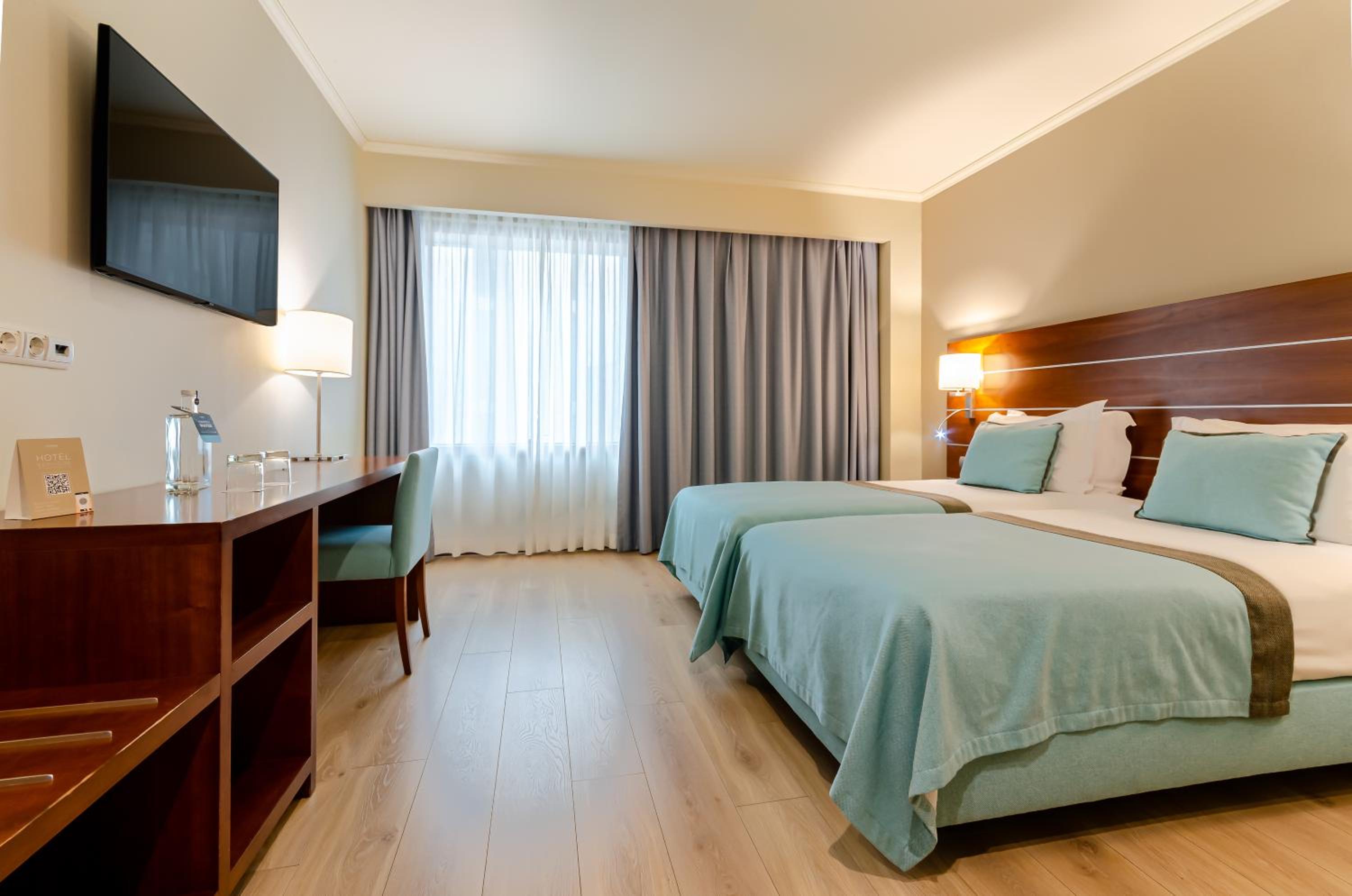 Room, Single Bed