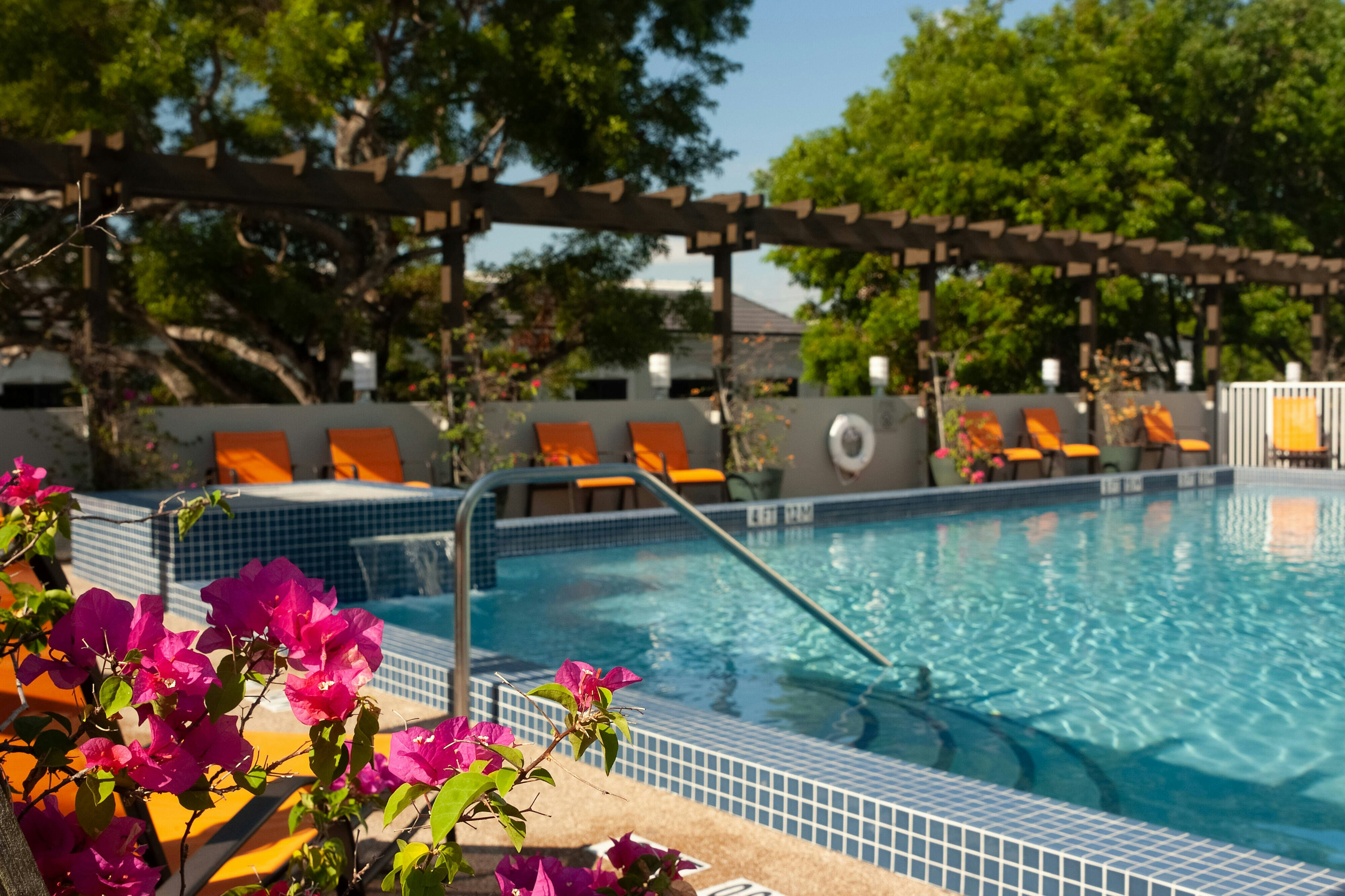 Courtyard By Marriott Miami Coral Gables 19/19