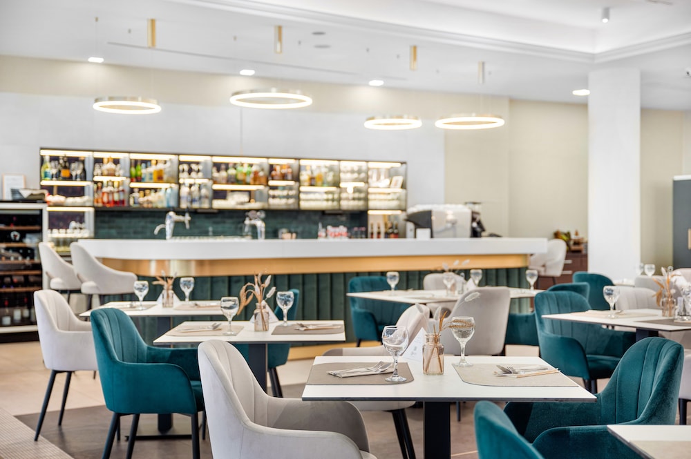 Corso Hotel Pecs 20/29