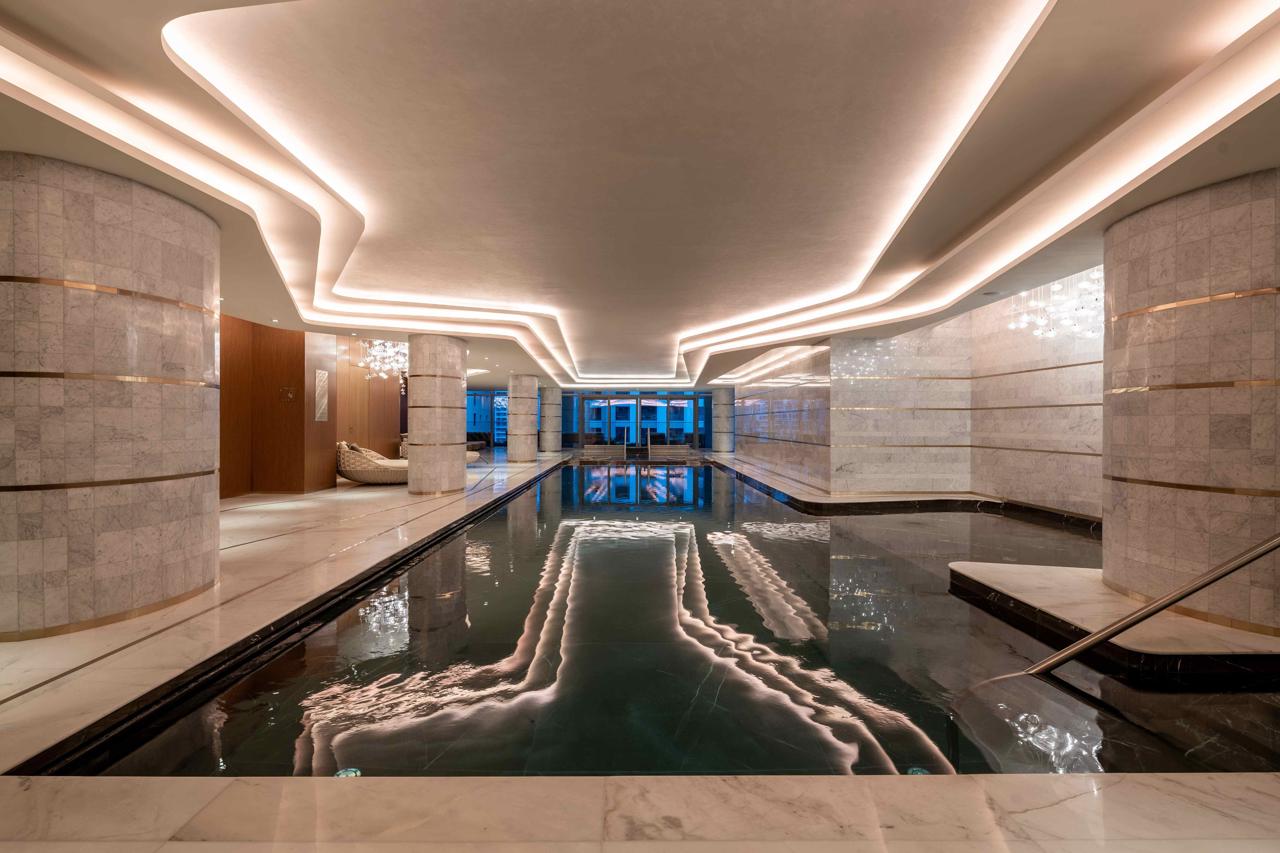 FIVE LUXE JBR 46/77