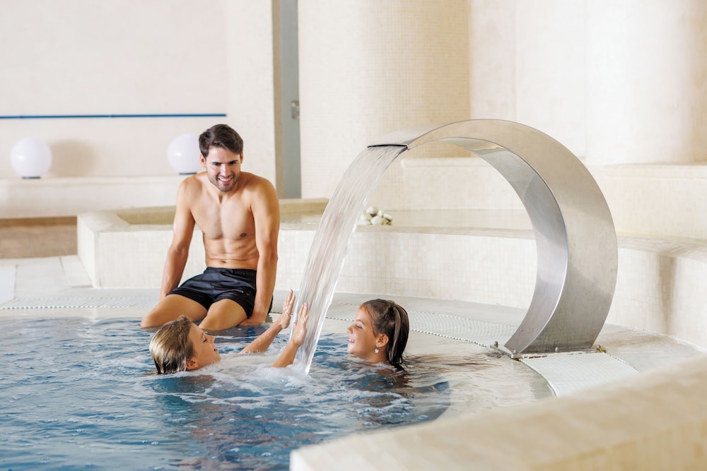 Iberostar Waves Royal Andalus 36/76