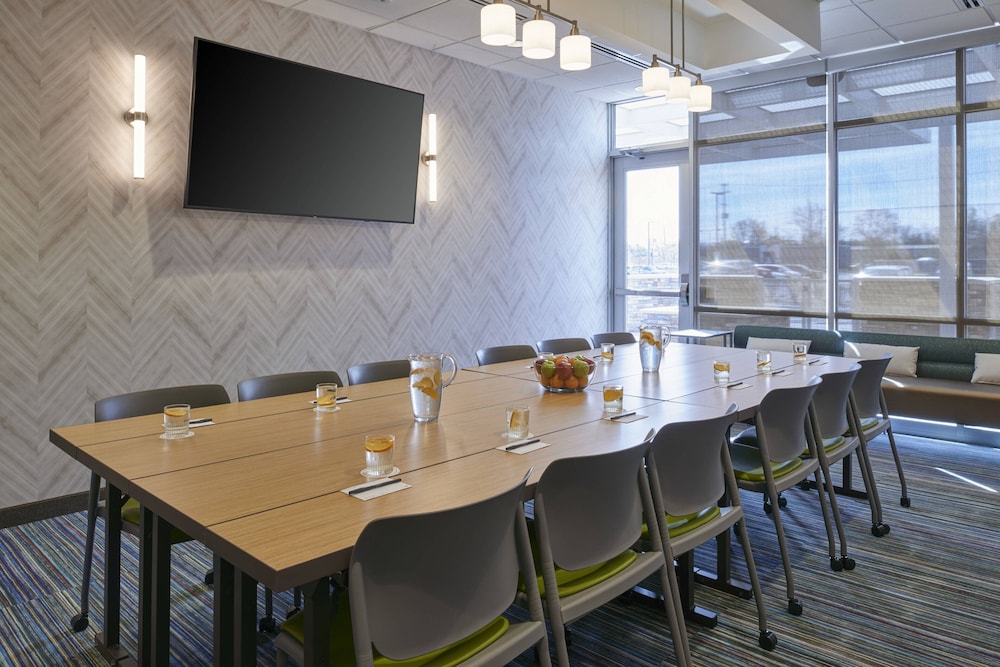 SpringHill Suites by Marriott East Lansing University Area 36/37