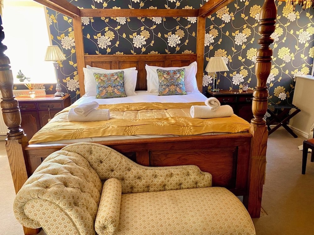 The Castle House Luxury Bed & Breakfast 33/50