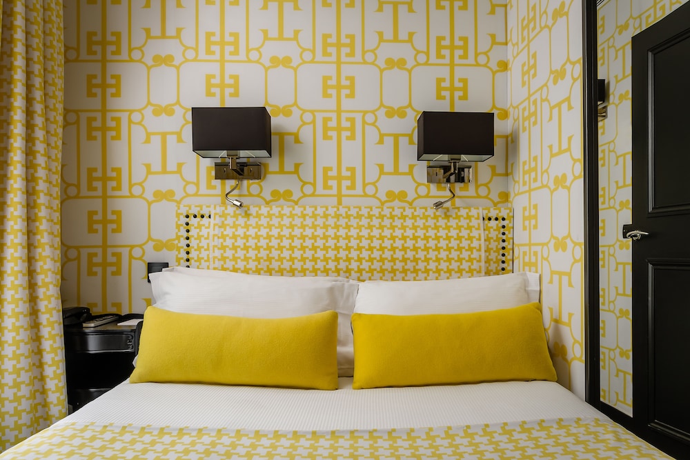 Hotel Monceau Elysees 38/39