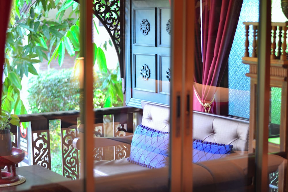 Thai Thai Sukhothai Resort 13/68