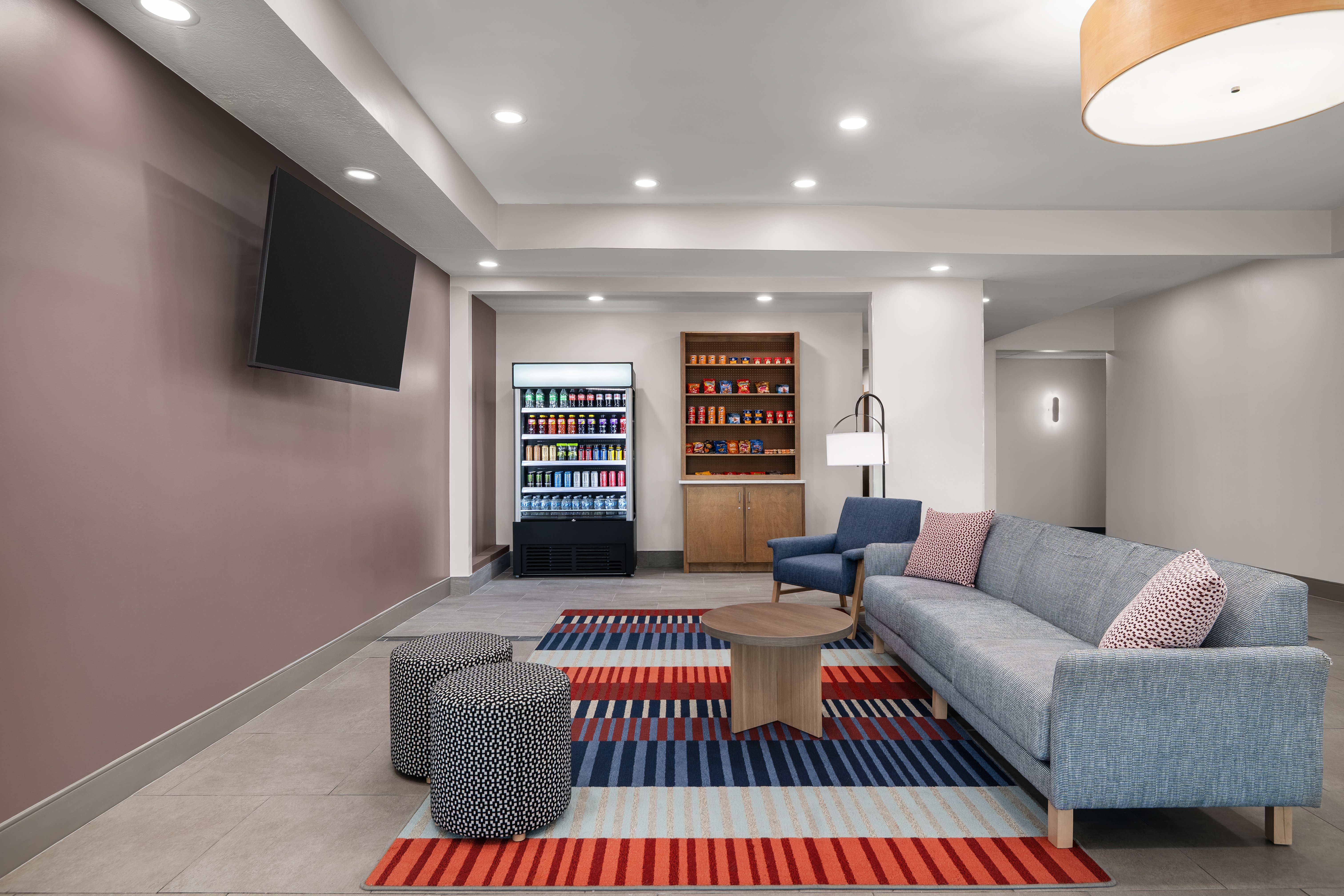 Garner Hotel Paducah West by IHG 34/45