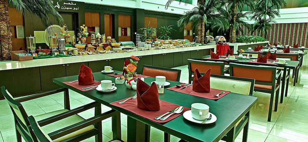 restaurant-cafeteria