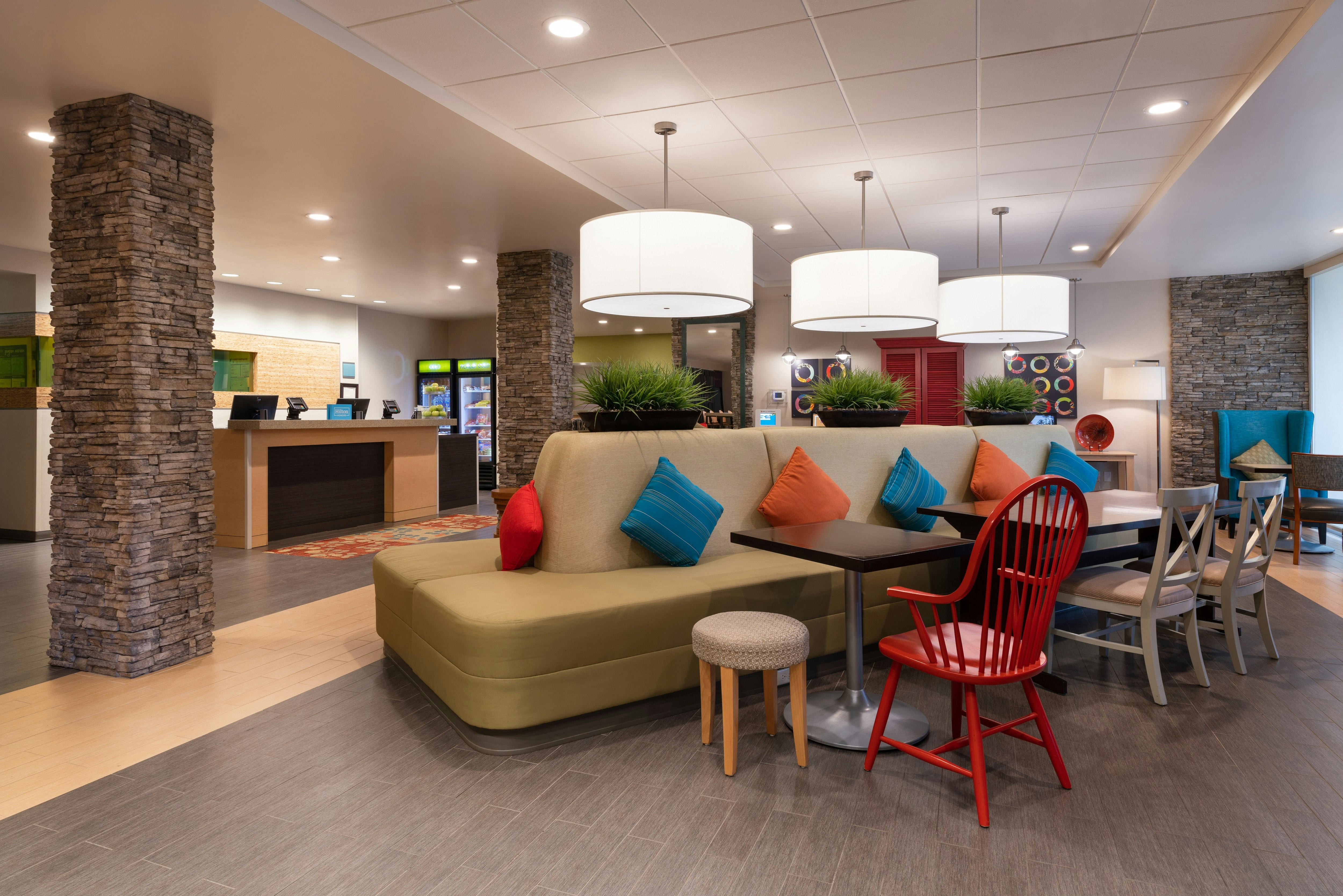 Home2 Suites by Hilton Anchorage/Midtown 38/62