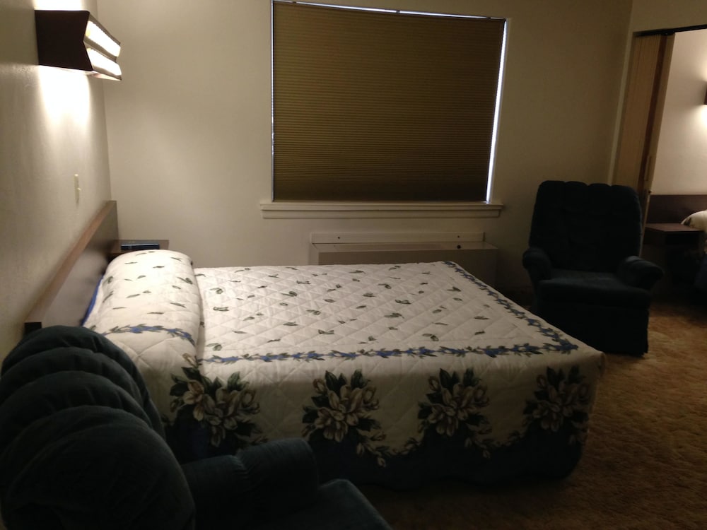 Siesta Motel 35/41