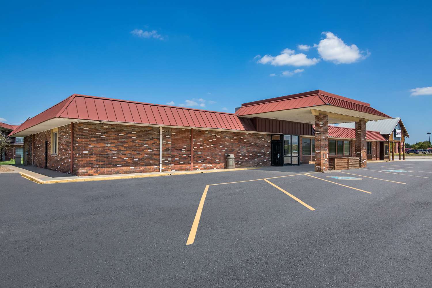 Rodeway Inn McPherson East 31/36