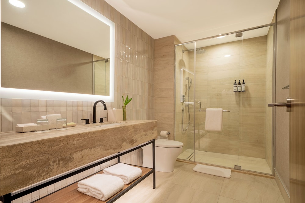 Panama Marriott Hotel 53/54