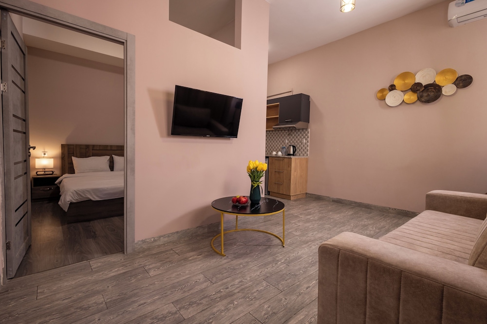 Horizon Hotel Yerevan 69/91