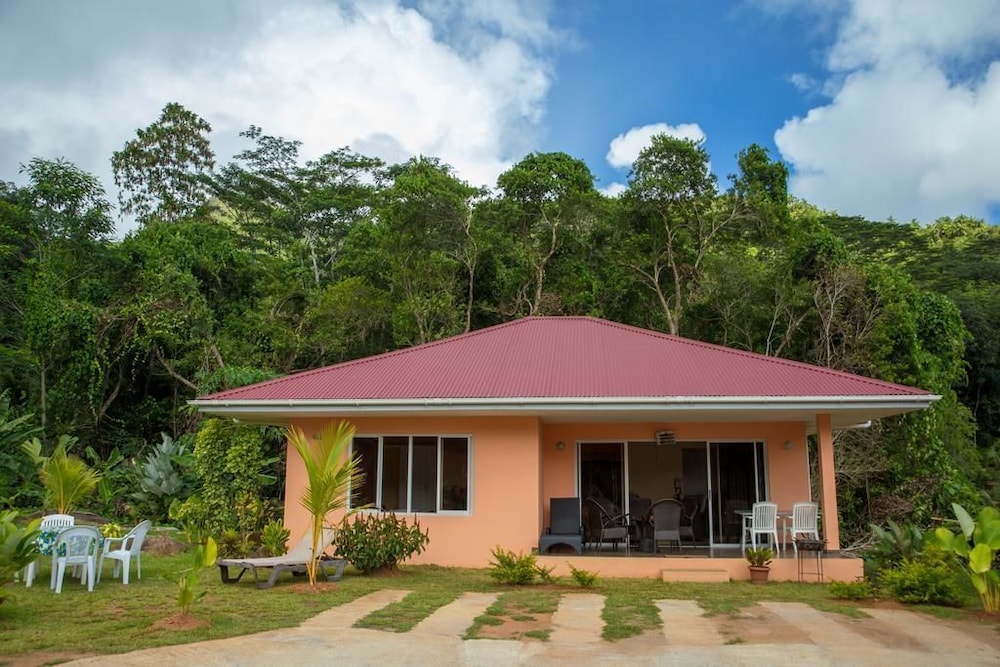 Alha Villa 1/22