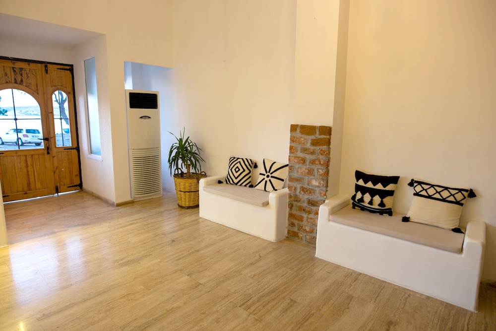 Camlik 87 Hotel Ayvalik 41/63