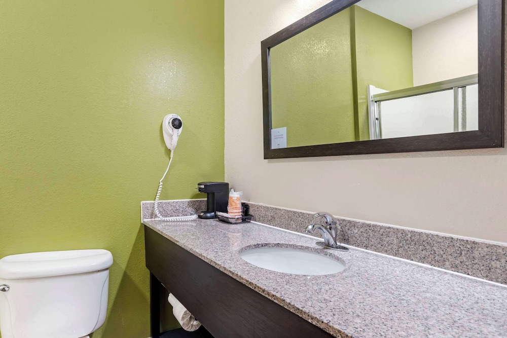 Sleep Inn and Suites Montgomery East I-85 27/32