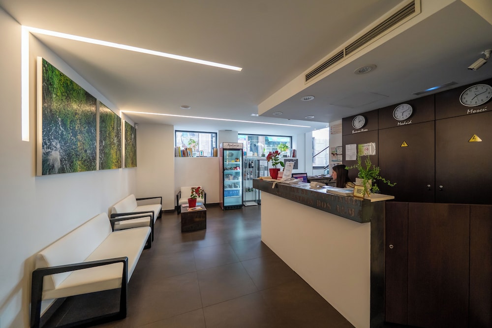 Apolonia Hotel 6/50