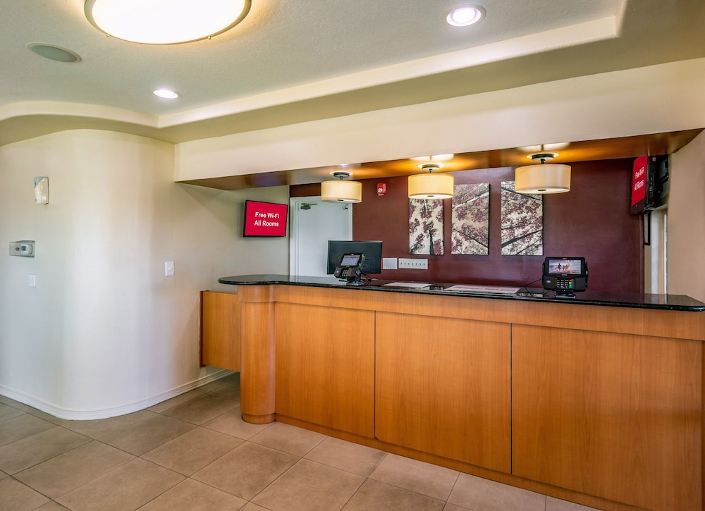 Red Roof Inn Orlando South-Florida Mall 10/34