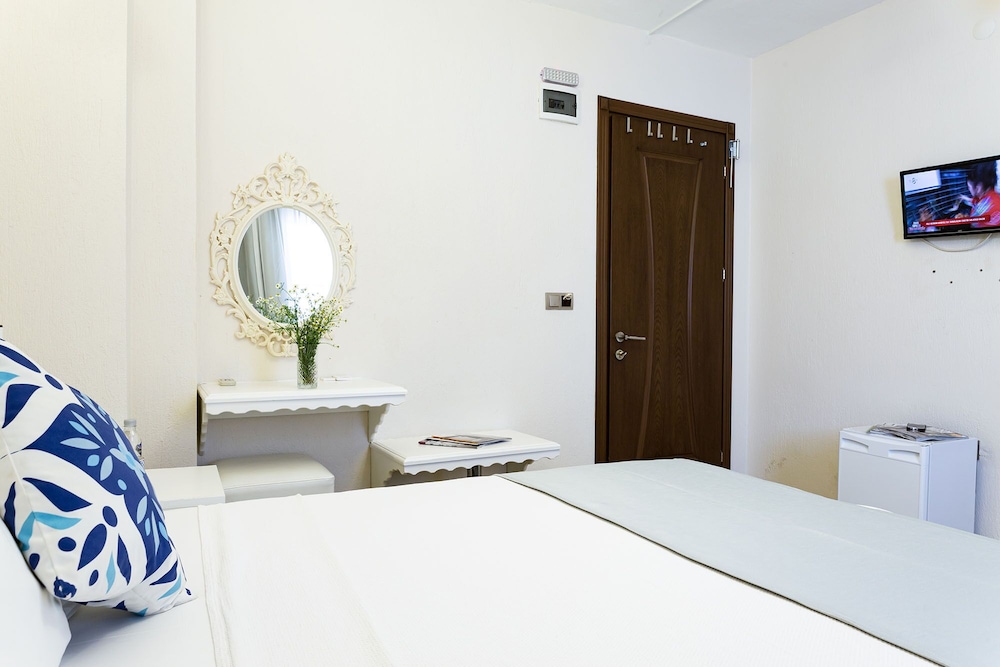 COMFORT, DOUBLE BED