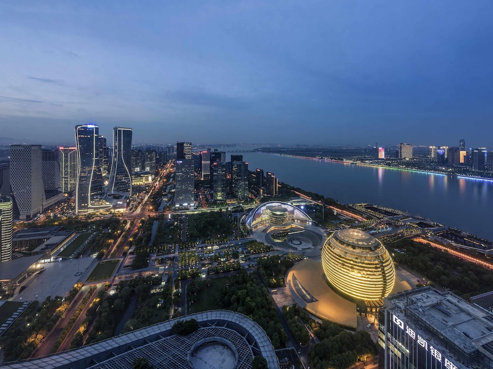 Mercure Hangzhou Qianjiang 2/67