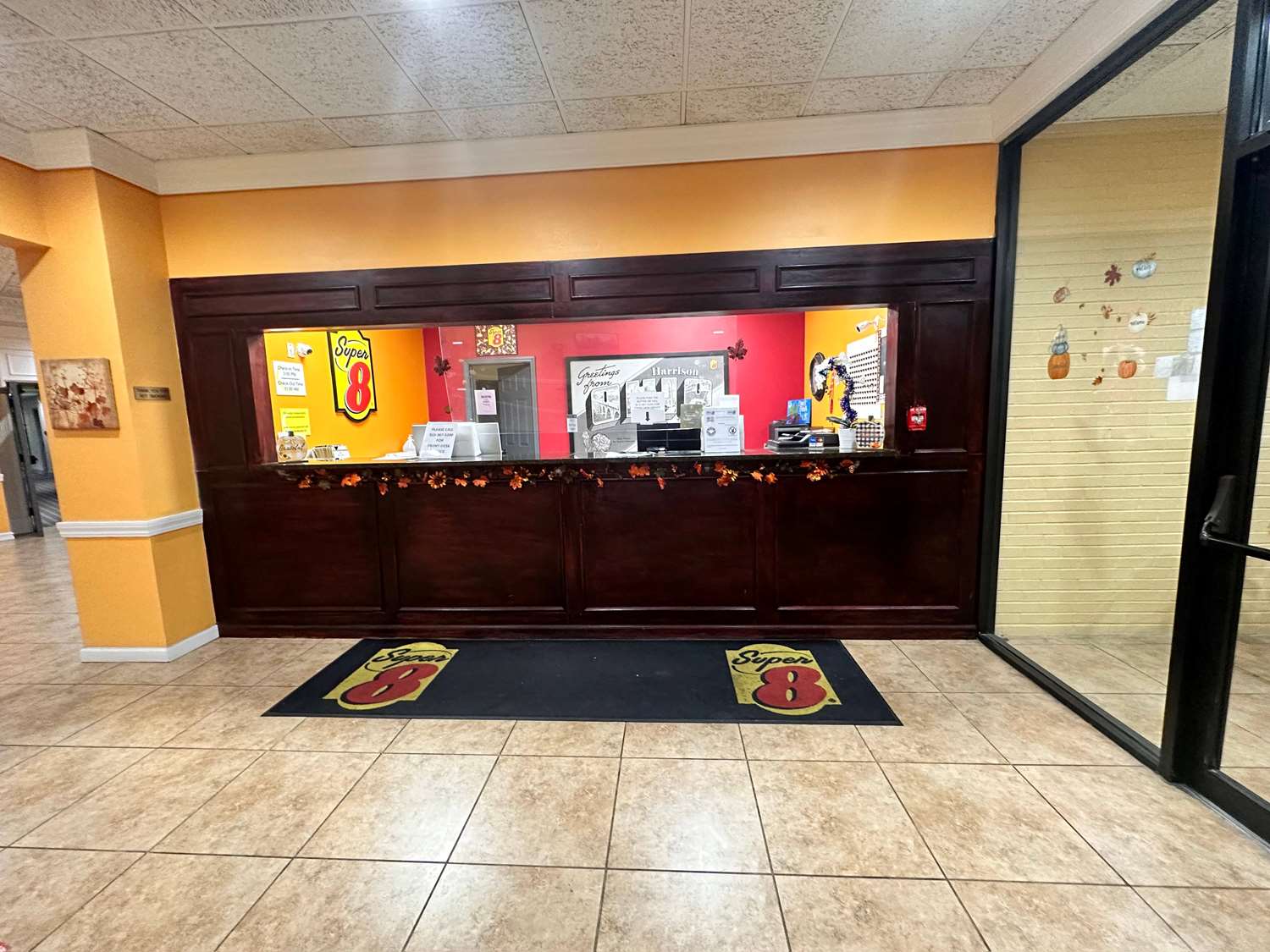 Super 8 by Wyndham Harrison OH 8/37