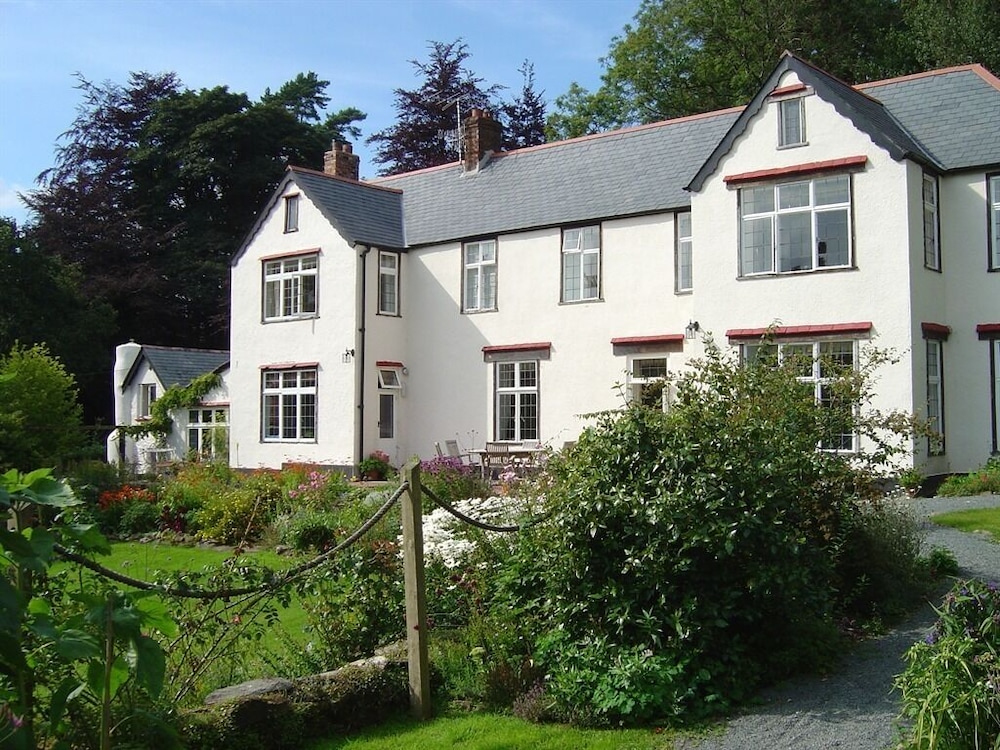 Edgcott House - Guest house 53/58